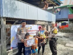 Ringankan Beban Warga, Kapolsek Tanasitolo Polres Wajo Salurkan Bantuan Kemanusiaan