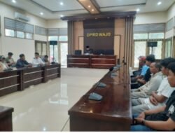 Tidak Diberikan Rekomendasi Untuk Ikut Lelang Ex Ornament, Warga Mengadu ke DPRD Wajo