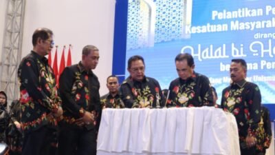 Pelantikan Pengurus Pusat Kesatuan Masyarakat Wajo, Amran Mahmud Apresiasi Eksistensi Kemawa