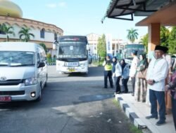 Bupati Asahan Lepas Keberangkatan Jamaah Calon Haji Di Asrama Haji Medan