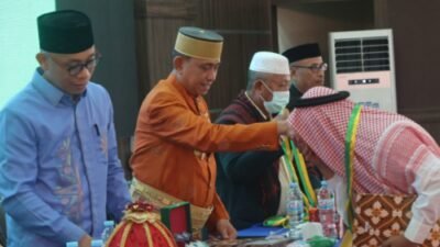 Wisuda Santri Tahfidz Qur’an, Amran Mahmud Apresiasi Majelis Qurra’ Wal Huffaz As’adiyah Ummil Hasanah Lompo