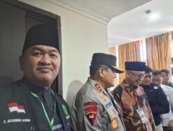 Surprise, Kapolda Sulsel Kunjungi JCH Kloter 21 Asal Wajo di Asrama Haji Sudiang
