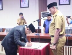 Lantik Dewan Pengawas PDAM Tirta Danau Tempe, Ini Pesan Bupati Wajo