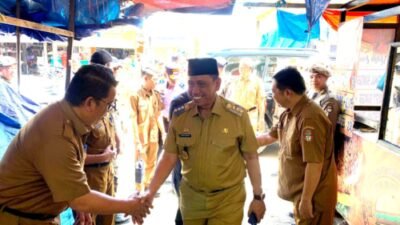 Serap Aspirasi Pedagang, Bupati Wajo Kunjungi Pasar Sentral Sengkang