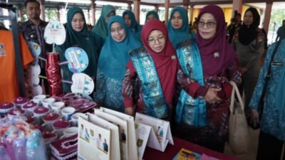 Tim Evaluasi TP PKK Provinsi Sumatera Sambangi Desa Sipaku Area Kabupaten Asahan