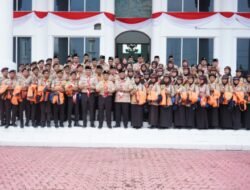 Asisten Pemerintahan dan Kesejahteraan Rakyat Lepas Peserta Raimuna Nasional Ke XII