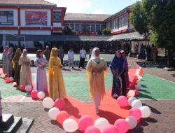 Kalapas Totok Budiyanto Buka Grand Final Lomba Karaoke dan Muslim Fashion Show Antar WBP di Lapas IIA Parepare 
