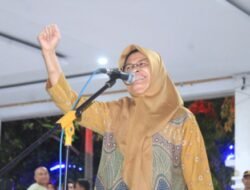 Lepas Peserta Pawai Lampion, Ini Pesan Sekretaris Daerah Kabupaten Wajo