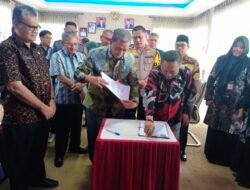 Pemkab, KPU dan Bawaslu Wajo Tanda Tangan Naskah Perjanjian Hibah Daerah