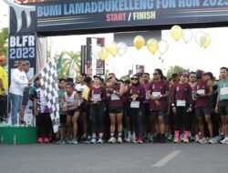 Lepas Peserta Bumi Lamaddukkelleng Fun Run 2023 , Amran Mahmud : Kita Harap Event Sejenis Banyak Digelar di Wajo