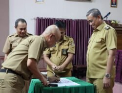 Serahkan SK PPPK Tenaga Teknis, Bupati Wajo : Laksanakan Tugas Dengan Baik