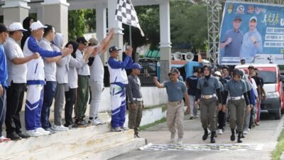 Lepas Peserta Jalan Sehat, Bupati Wajo Apresiasi Sinergitas KORPRI, PGRI dan Seluruh Pihak