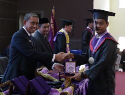 81 Mahasiswa Institut Ilmu Hukum dan Ilmu Ekonomi Lamaddukkelleng Diwisuda, Amran Mahmud Beri Ucapan Selamat