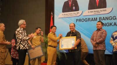 Wabup Asahan Terima Penghargaan Pelaksanaan DAK Terbaik I Sub Bidang Penyerapan Anggaran Tertinggi Tahun 2023