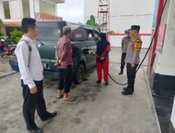 Antisipasi Penyalahgunaan dan Penyimpangan di SPBU, Kapolsek Tanasitolo Turun Lakukan Monitoring
