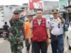 Tinjau Langsung Lokasi Banjir, Pj Bupati Wajo Ingatkan Masyarakat Tetap Waspada