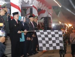 Pj Bupati Wajo Lepas Peserta Taptu dan Pawai Obor