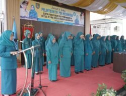 Ketua TP PKK Kabupaten Asahan Kukuh dan Angkat 81 Ketua TP PKK Desa
