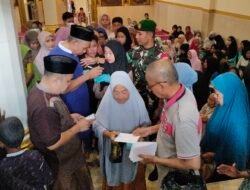 Ratusan Anak Yatim Piatu dan Dhuafa Terima Santunan Dari Pengurus Masjid At-Taubah Sengkang