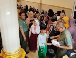 Berbagi Kebahagiaan, Masjid At-taubah Sengkang Gelar Santunan untuk 700 Dhuafa