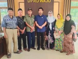 Tidak Dapat Tempat Berjualan, Pedagang Pasar Atapangnge Mengadu ke DPRD Wajo