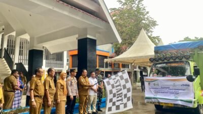 Pj Bupati Wajo Lepas Bantuan Pangan Beras