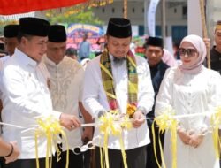 Bupati Wajo Dampingi Gubernur Sulsel Resmikan Masjid An Nur Sulaiman