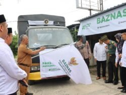 Baznas Salurkan 1364 Paket Ramadhan Merdeka, Wabup Wajo Harapkan ASN Berzakat