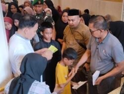 Berbagi Berkah di Bulan Muharram, Ratusan Anak Yatim Terima Santunan Dari Masjid At-taubah Pasar Sentral Sengkang