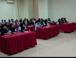 Jadi Narasumber Pelatihan Penjamah Makanan Bagi SPPG, Kadis Kesehatan Trkankan Pentingnya Kualitas Makanan