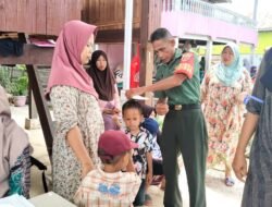 Babinsa Koramil 1406-09/Sajoanging Dampingi Kegiatan Posyandu di Desa Raddae