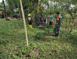 Koramil 1406-05/Majauleng Gelar Karya Bhakti Penanaman Pohon di Kelurahan Limpomajang