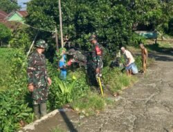 Koramil 1406-01/Tempe Laksanakan Karya Bhakti Pembersihan Talut di Kelurahan Mattirotappareng