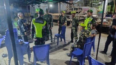 Perkuat Stabilitas Wilayah, Koramil 140-10/Pitumpanua Bersama Komponen Masyarakat Gelar Patroli Cipta Kondisi di WilayahWajo