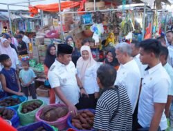 Jelang Ramadhan, Bupati Wajo Pantau, Harga di Pasar Mini Sengkang
