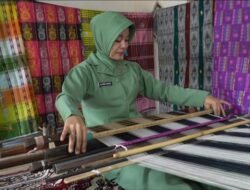 Melestarikan Warisan Budaya Wajo, Kain Sutera Wajo Sarat Dengan Nilai Budaya