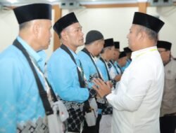 Wakil Bupati Asahan Lepas Jamaah Haji Kloter 7 Embarkasi Medan Menuju Tanah Suci