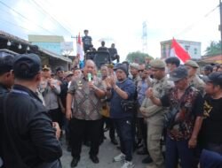 Aksi Masyarakat Buntu Pane Tuntut Perbaikan Jalan, Bupati Asahan Turun Langsung Temui Warga