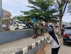 Pemkab Wajo – Kodim 1406/Wajo Laksanakan Aksi Bersih Pasar Tempe, Dukung Program Nasional Indonesia Asri