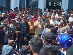 Warga Bandar Pulau Desak Aspal Jalan 4 Desa, Bupati: Akan Ditindaklanjuti Sesuai Prioritas