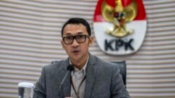 KPK Amankan Uang 4 Milyar di Rumah Kadis PUPR Kota Bengkulu