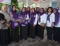 Ketua TP Posyandu Asahan Tinjau Posyandu Manggis, Tracing TBC Terintegrasi CKG dan Serahkan Bantuan ke Teluk Dalam