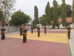 Di Sela Padatnya Kegiatan, Babinsa Tetap Dukung Latihan PSM Hadapi Uji Kenaikan Sabuk Hijau